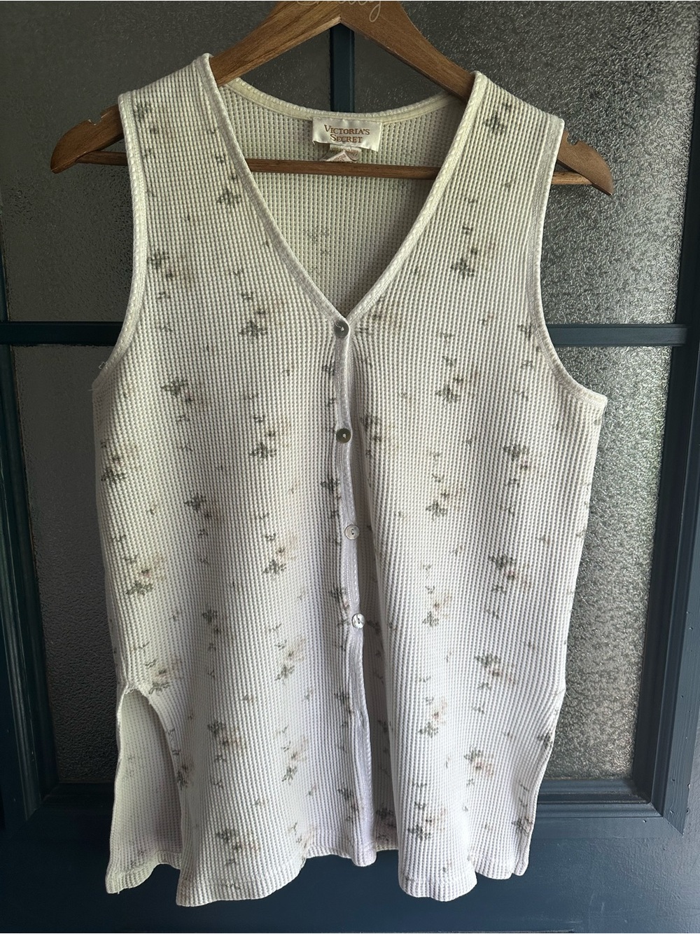 Vintage Victoria's Secret Cream Floral Ribbed Button-Front Tank